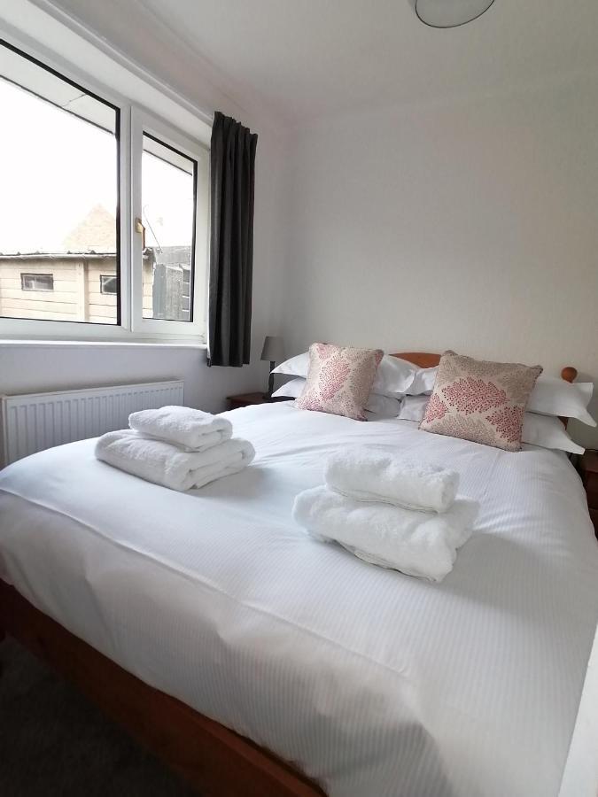 Spring Gardens Holiday Bungalow 케이톤 외부 사진